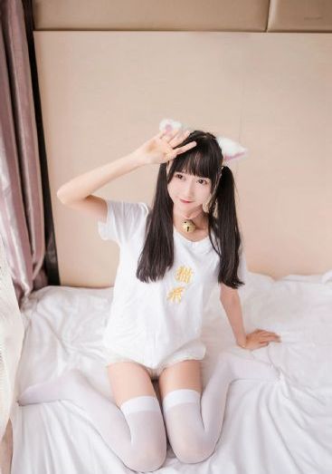 亚州精品人妻一区二区三区四区_加长未删减版在线观看