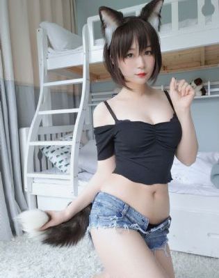 国产成人AⅤ免费观看_HD免费高清观看