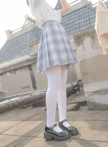 儿媳妇老是暗示我给她钱_BD英语完整在线观看