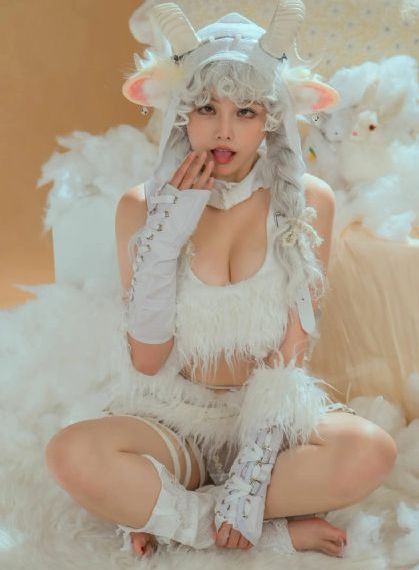 我和漂亮岳的性经历_BD国语免费观看视频