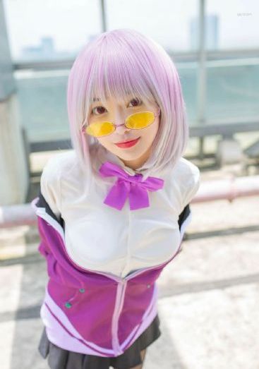 美女模特透明时装秀_BD日韩免费观看