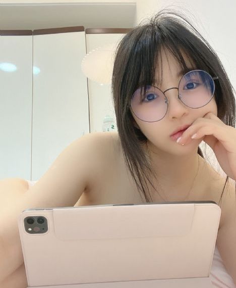 瑾琳女王1一38在线阅读_西瓜视频在线观看