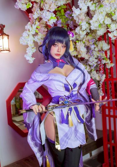 超碰青青草人人爱_DVD全集免费播放
