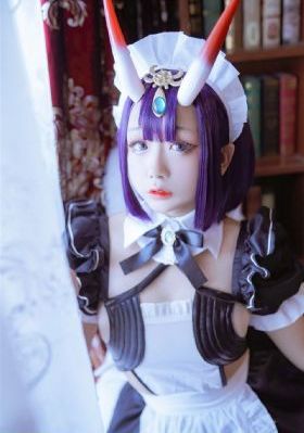 秀色虐杀献乳_国产剧在线观看完整版